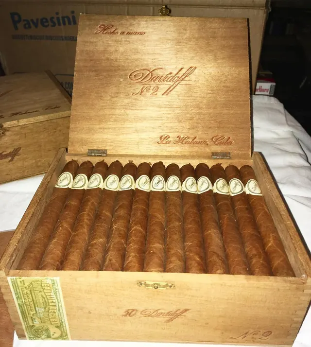Davidoff No. 2 cabinet of 50